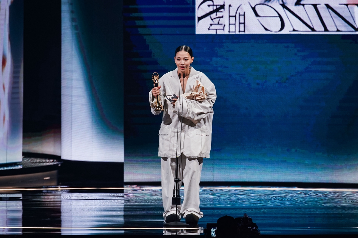 2023金曲獎亮點、金句整理：歐陽菲菲與陳雷掀起回憶殺、A-Lin奪歌后與母親相擁而泣