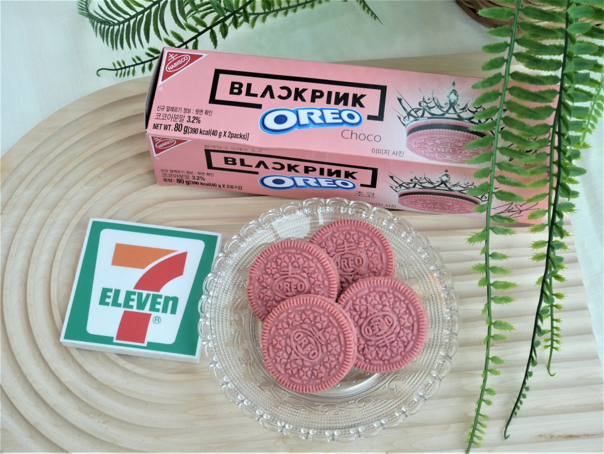 7-11也買得到BLACKPINK聯名OREO啦！粉色餅乾+巧克力內餡超級療癒，價格、開賣地點和時間看這篇