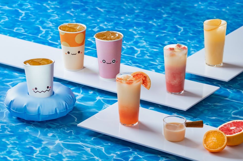 2023夏日手搖飲新品推薦Top 6！日出茶太×海綿寶寶「鳳梨奶綠」、迷克夏「柚享粉桃」清爽又消暑