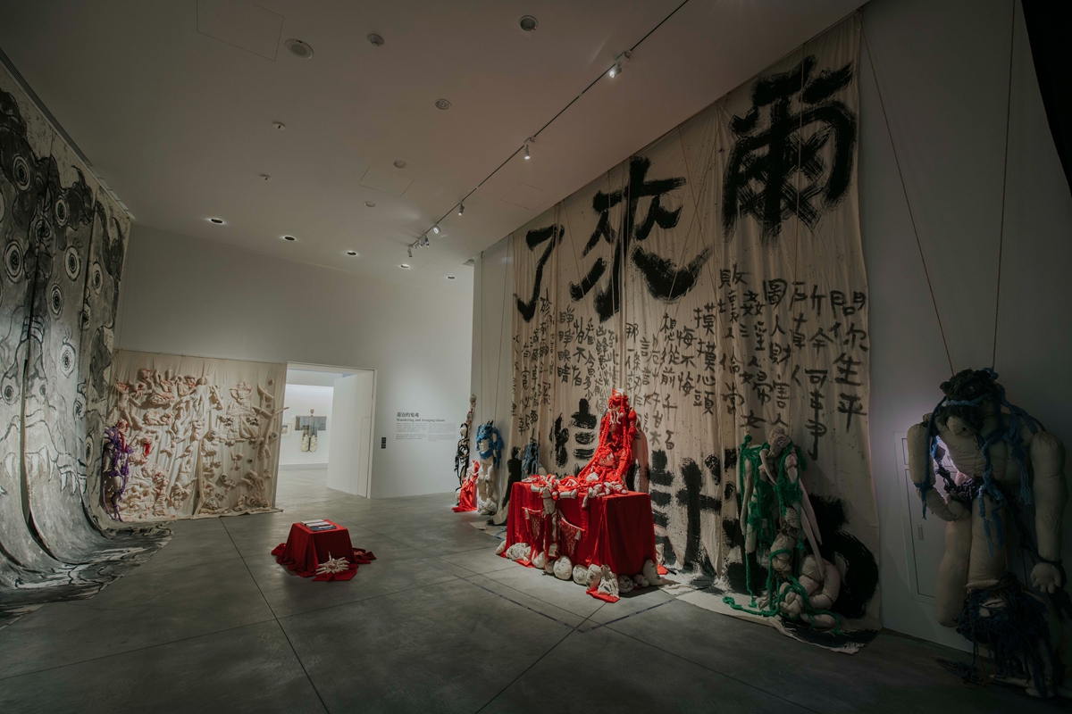挑戰台灣最禁忌！南美館《亞洲的地獄與幽魂》展覽亮點：從民俗信仰、電影藝術到靈學禁忌，探討未知世界