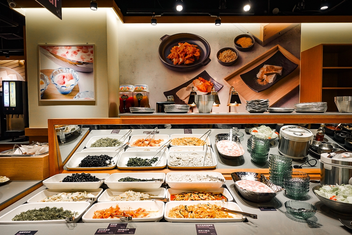 傳統個人韓式豆腐鍋變成吃到飽料理：專訪西門町「江陵阿嬤」如何集結韓式家鄉味打造人人能享的平價美味