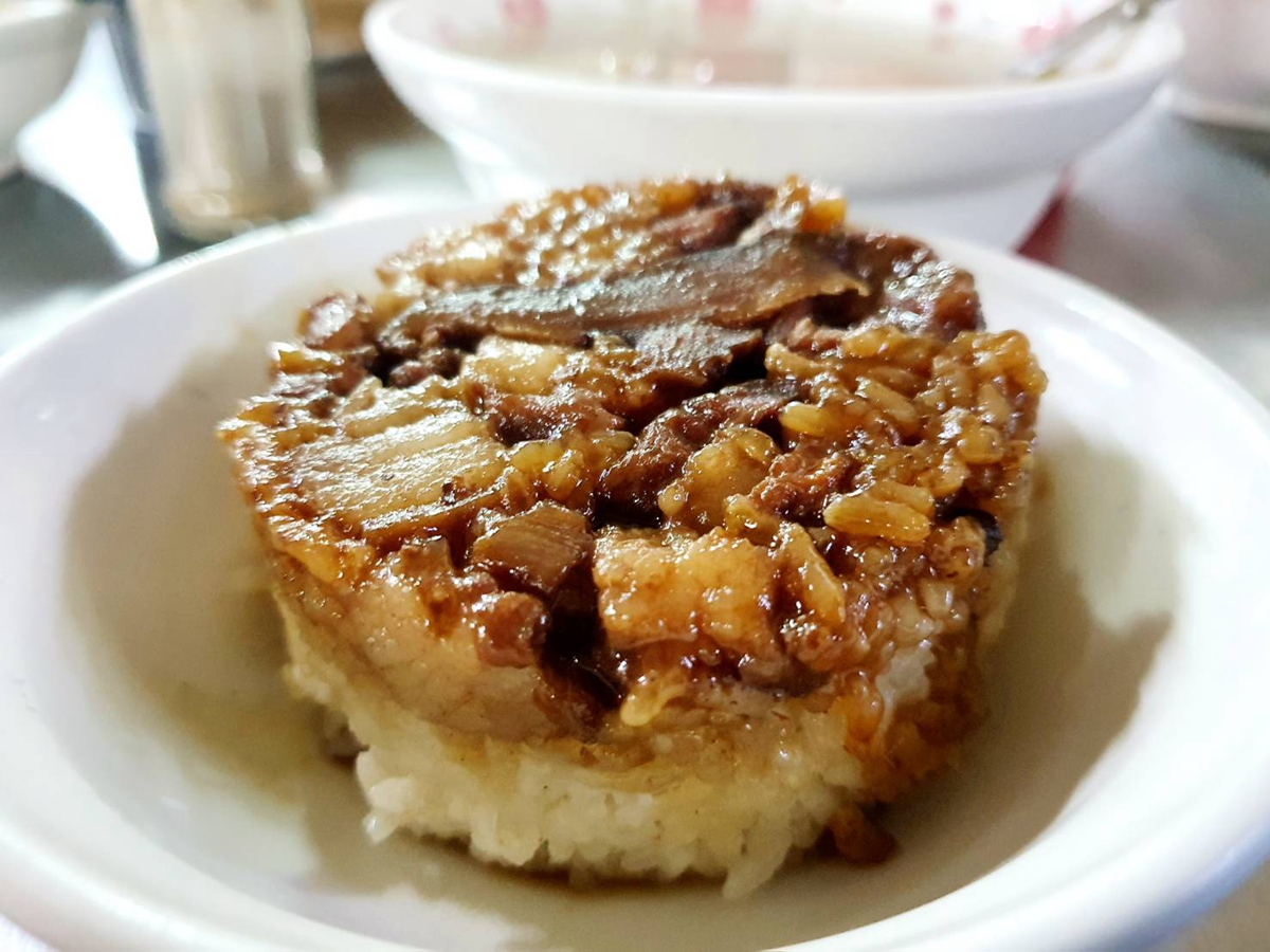 一探嘉義百年市場人情味：嘉義東市場 8家長輩級美食超對味！