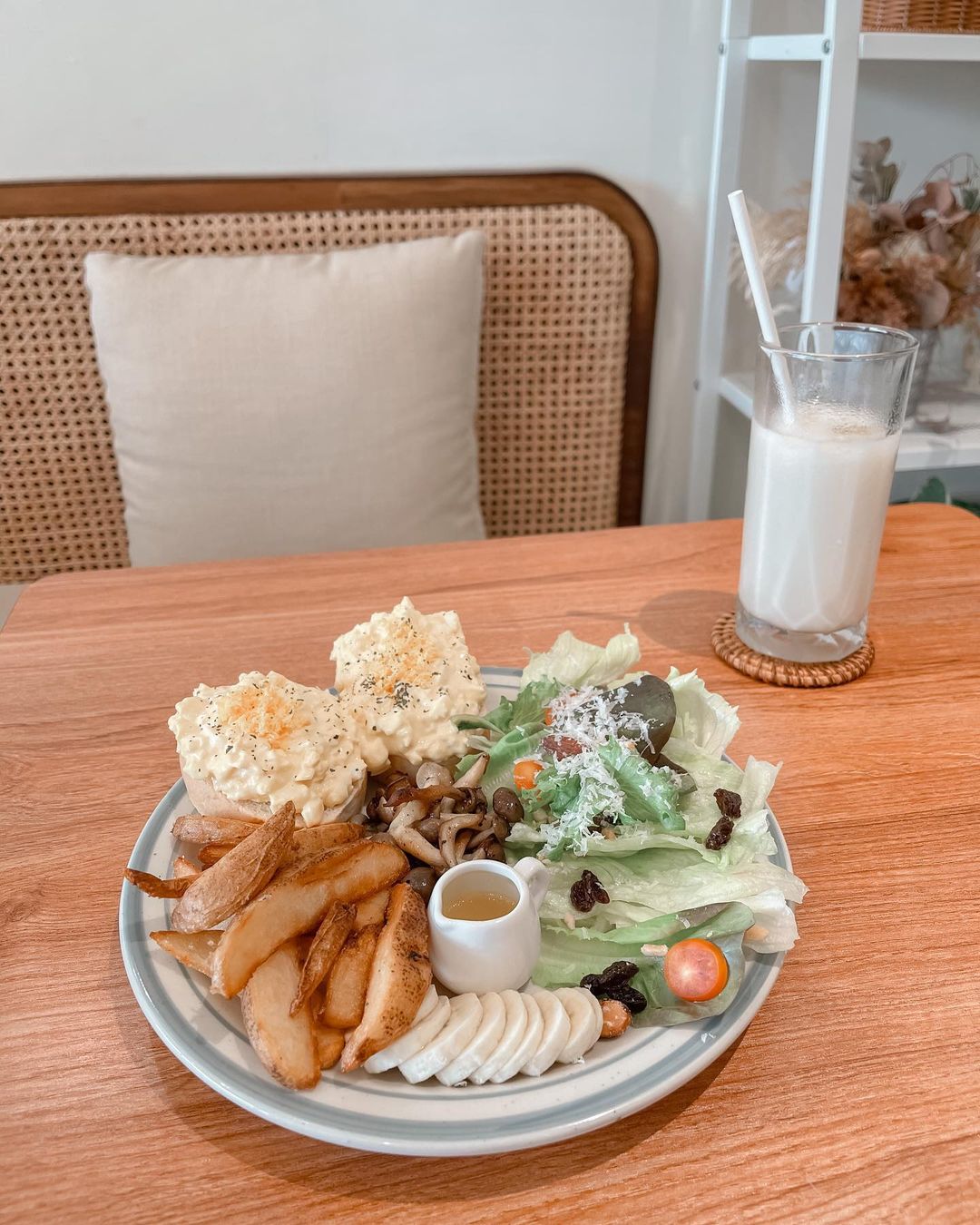 悠閒到南台灣度假！恆春墾丁早午餐推薦：高顏質飯糰套餐「麋谷」、南部必吃經典鍋燒麵「木可晨食」