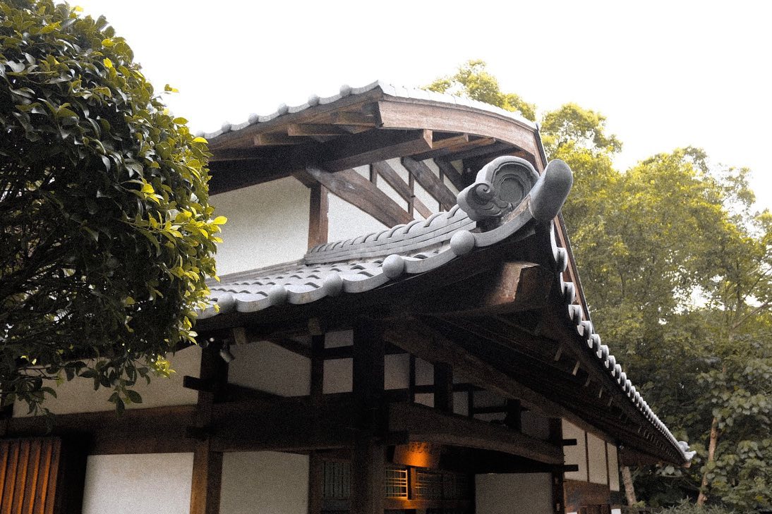 【走讀台北】台灣原汁原味的「古民家」！到淡水「一滴水紀念館」感受日本精緻優雅的建築美學
