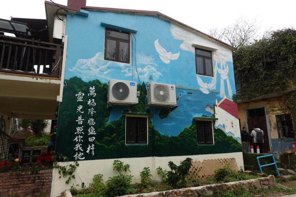 香港陸羽茶室品嘗經典港式早餐 西貢搭船出海體驗橋咀洲與鹽田梓 米其林一樂燒鵝結尾