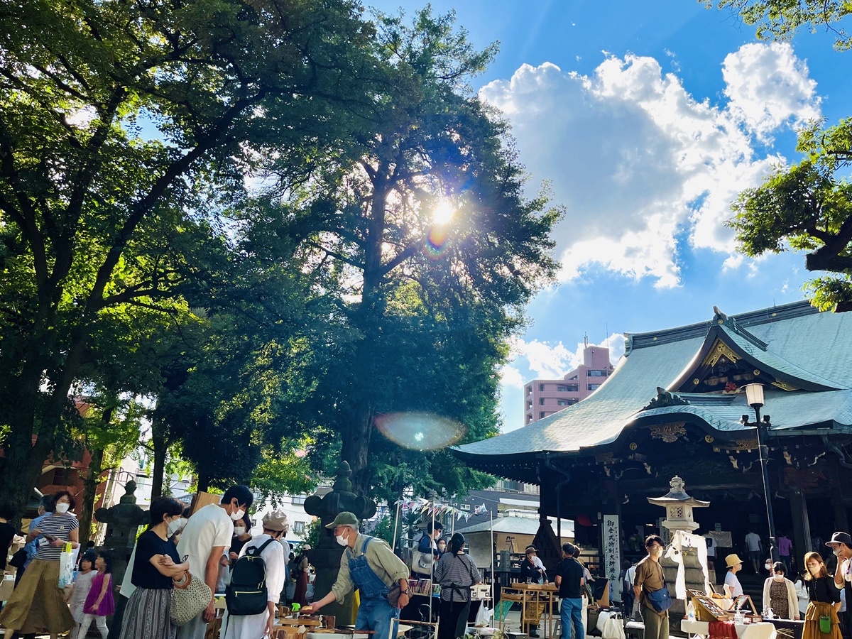 東京特色市集推薦！盤點3處日本旅行必納入的市集，古著、日雜、手創小物買不完