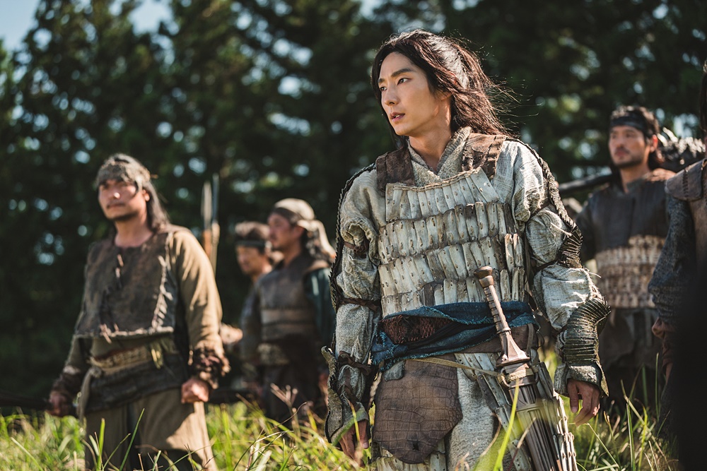 韓劇《阿斯達年代記》第二季9月上線Disney+！演員名單沒有宋仲基但有張東健、李準基與申世景等大咖