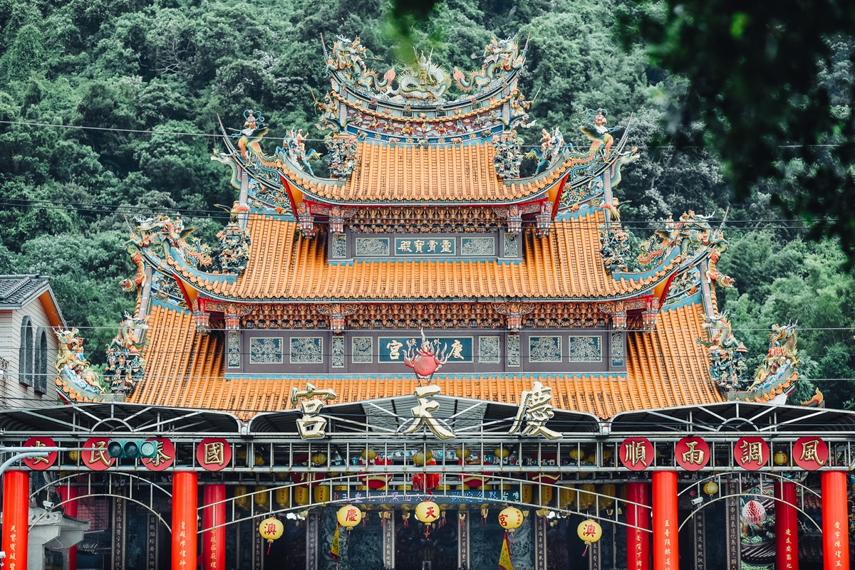 意想不到的美景秘境！走進宜蘭頭城，探索5座可以眺望龜山島的正氣廟宇，感受蘭陽地方信仰的薰沐