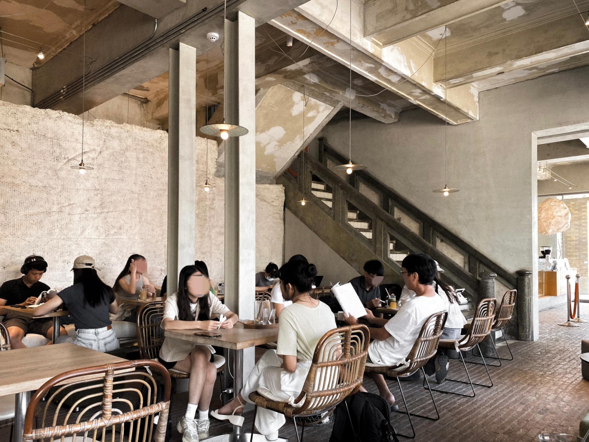 屏東經典老屋新生！到以80年歷史老旅社改建的「驛前大和咖啡館」喝杯咖啡