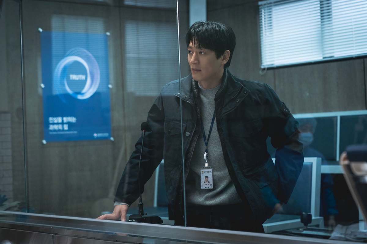 Disney+韓劇《災後調查日誌》完美收官！珍島犬真死？詐死？與變態殺手鬥智諜對諜太精彩
