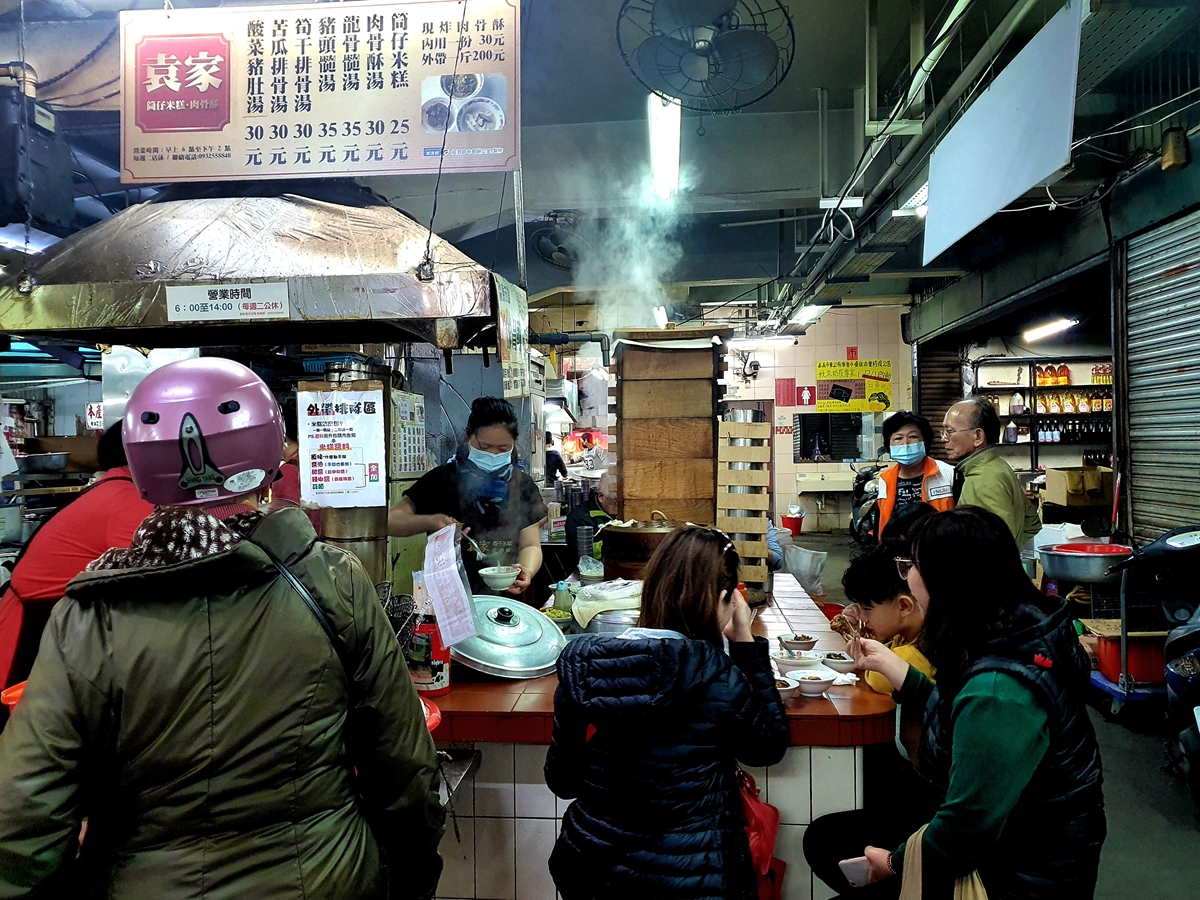 一探嘉義百年市場人情味：嘉義東市場 8家長輩級美食超對味！