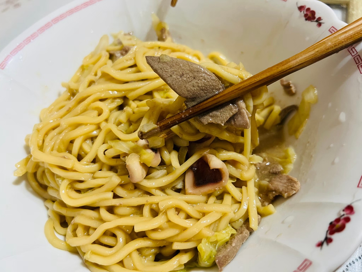 大直美食推薦！菜市場隱藏版什錦麵、北安路老字號豆花店、大直街路邊小吃，平凡又驚奇的美食都在這