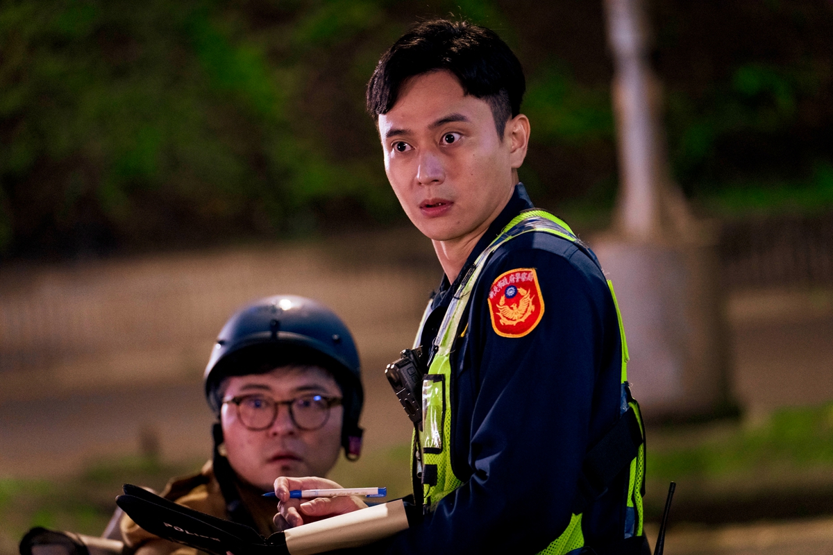 不敢相信～！許光漢、林柏宏《關於我和鬼變成家人的那件事》8/10上架Netflix