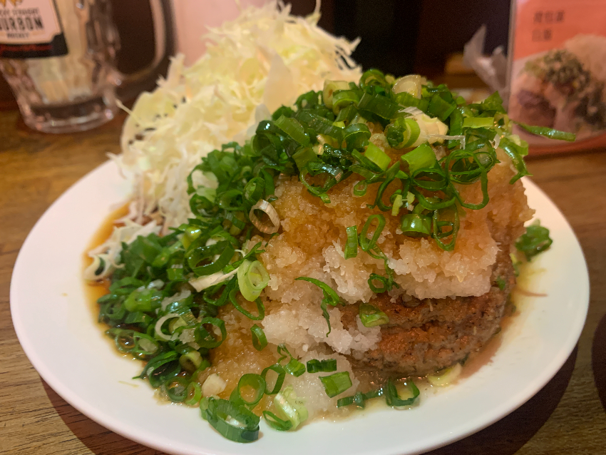 中山區赤峰街美食：名古屋台所 ，道地日本風味漢堡排，赤峰街排隊美食，晚來就吃不到囉！