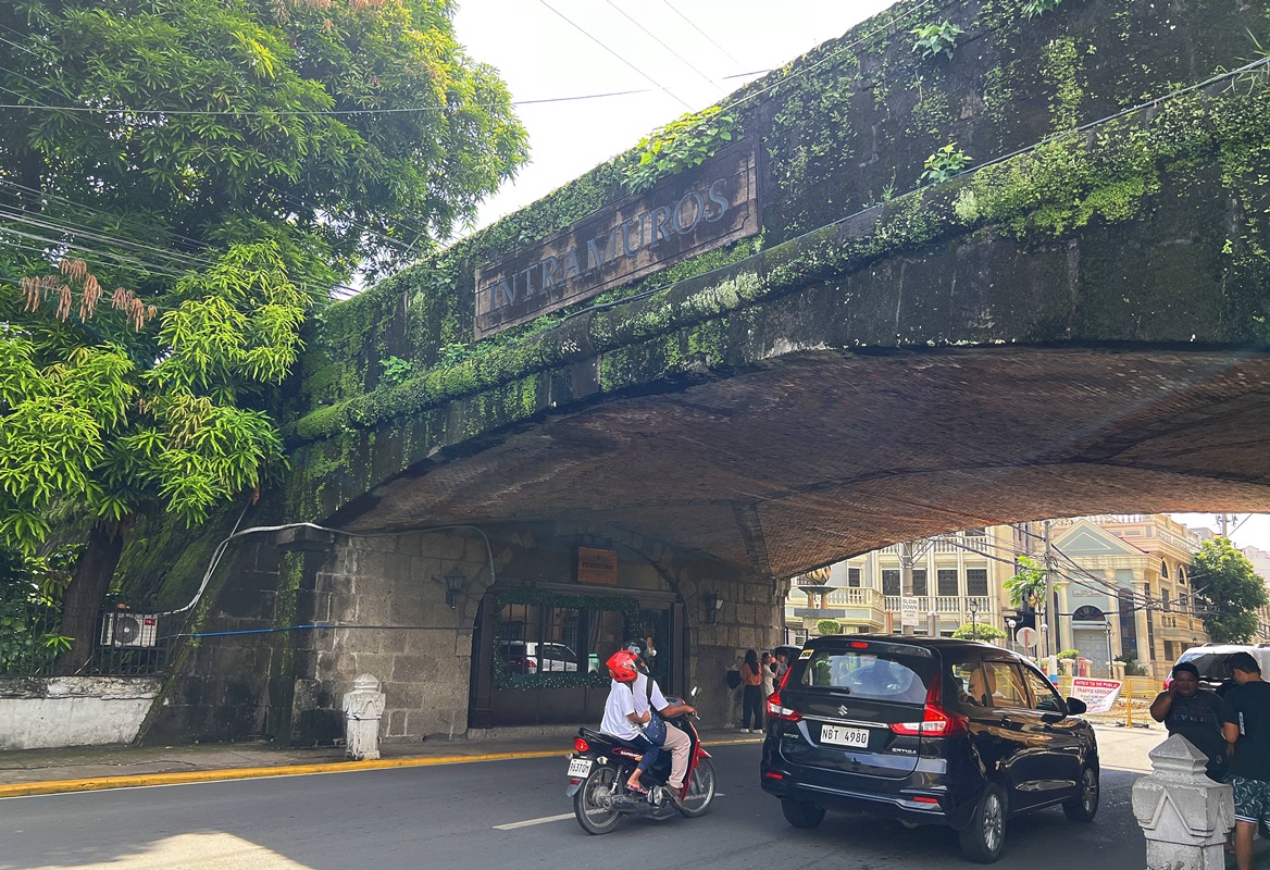 菲律賓馬尼拉旅遊景點推薦！漫步古王城區「Intramuros」，解鎖16世紀西班牙大航海時期輝煌一時的裏街深巷