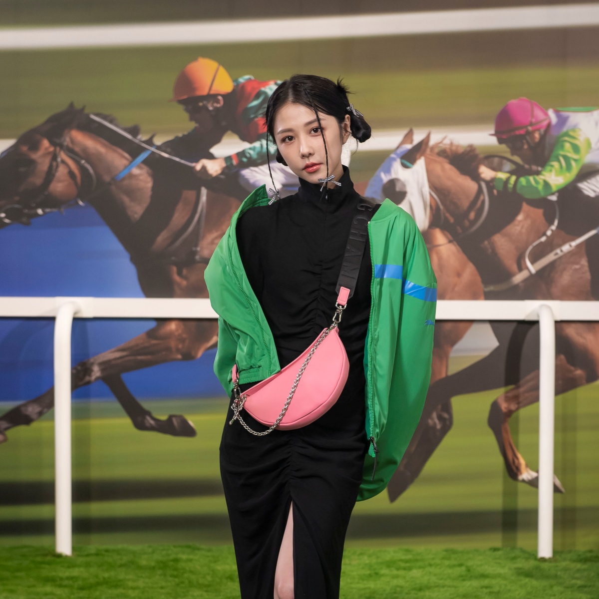 Longchamp 2023秋冬系列登場！以大膽亮色調扭轉秋冬色系印象，6大必買重點包款推薦