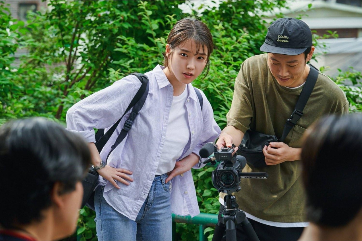 朴敘俊、IU互看不順眼還互比中指？Netflix 韓國電影《DREAMA夢想代表隊》爆笑溫馨交織、7/25上線