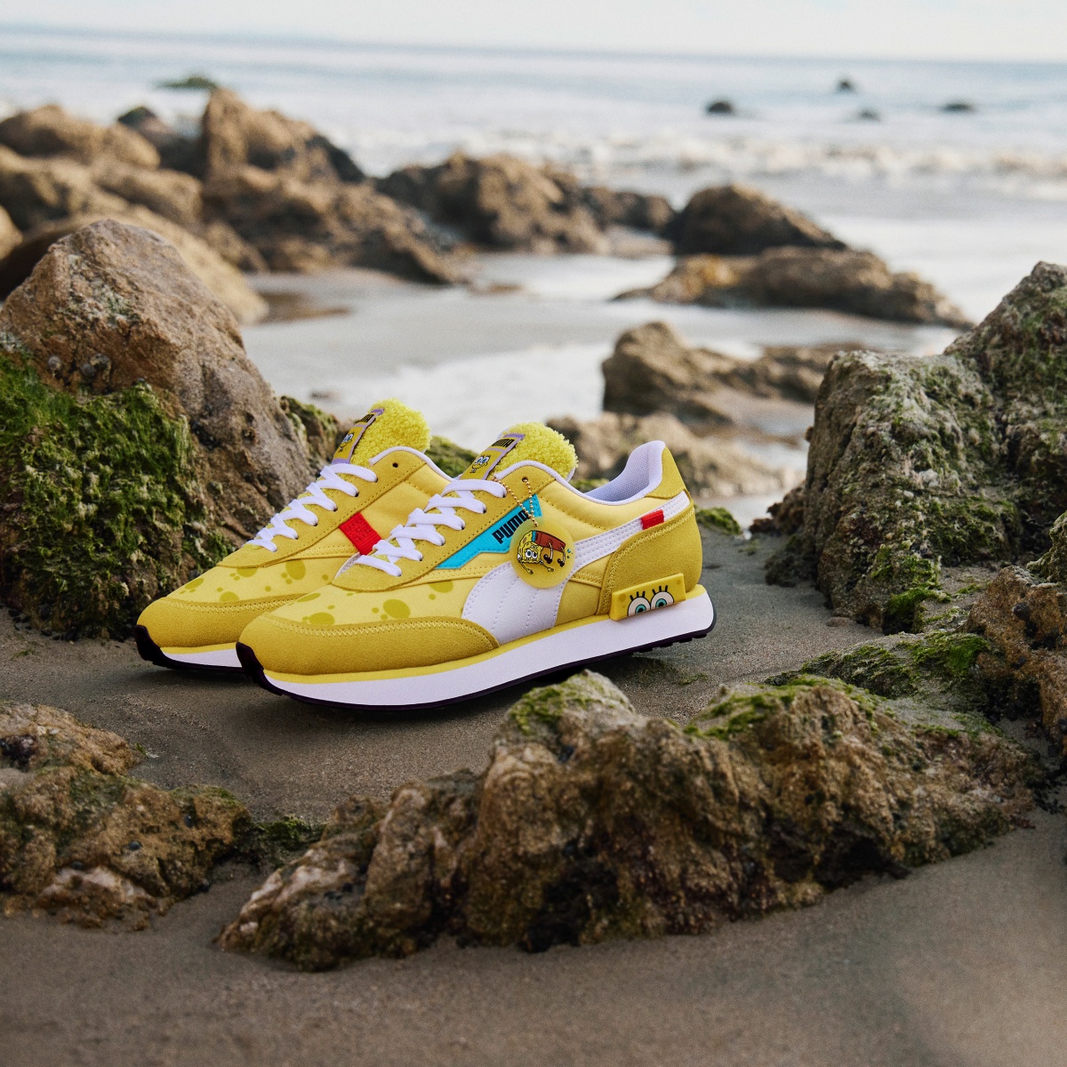 2023卡通聯名球鞋太可愛！PUMA×海綿寶寶、adidas×Hello Kitty全都又萌又時髦