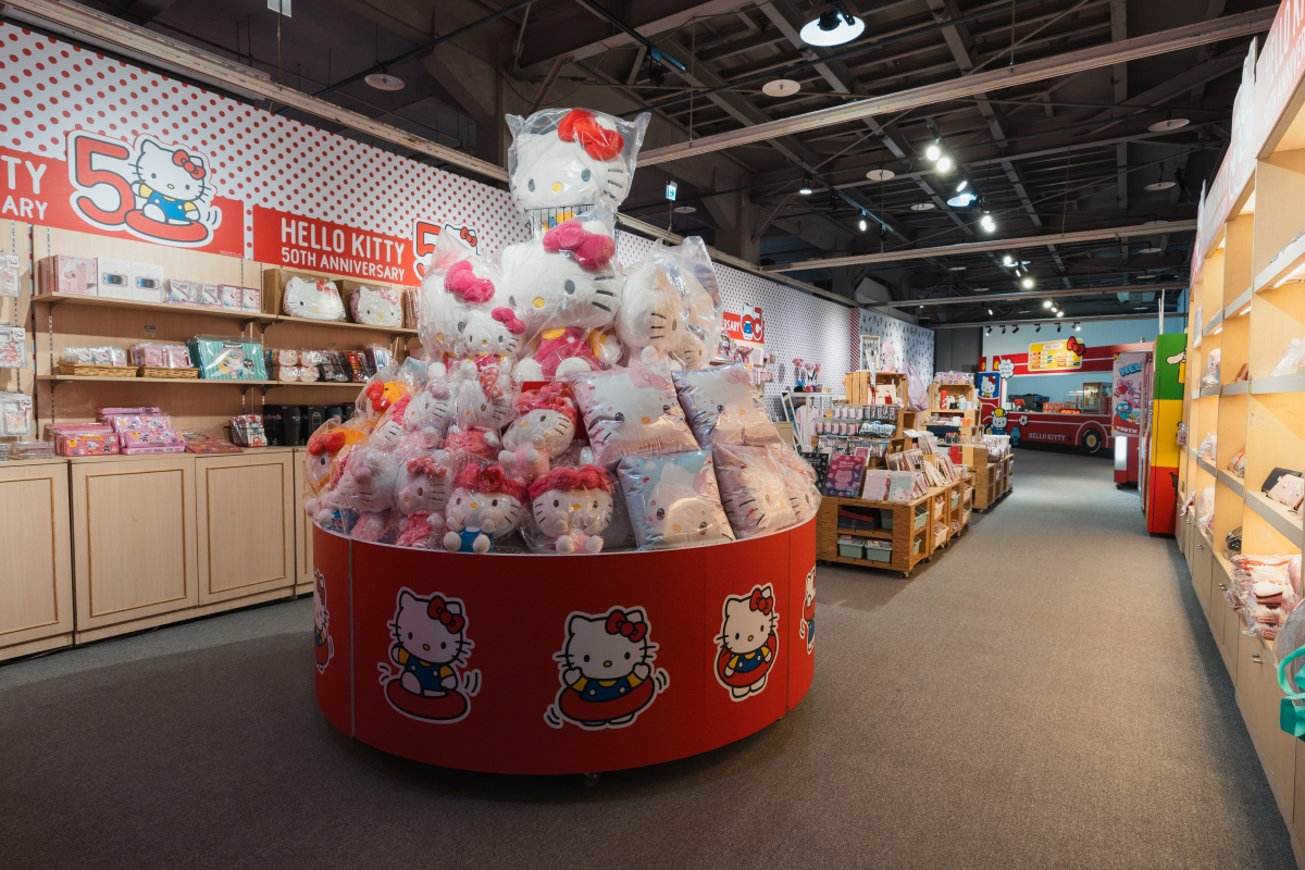Hello Kitty 50週年特展台北華山開展：巨型裝置、各種造型讓你更加認識Hello Kitty