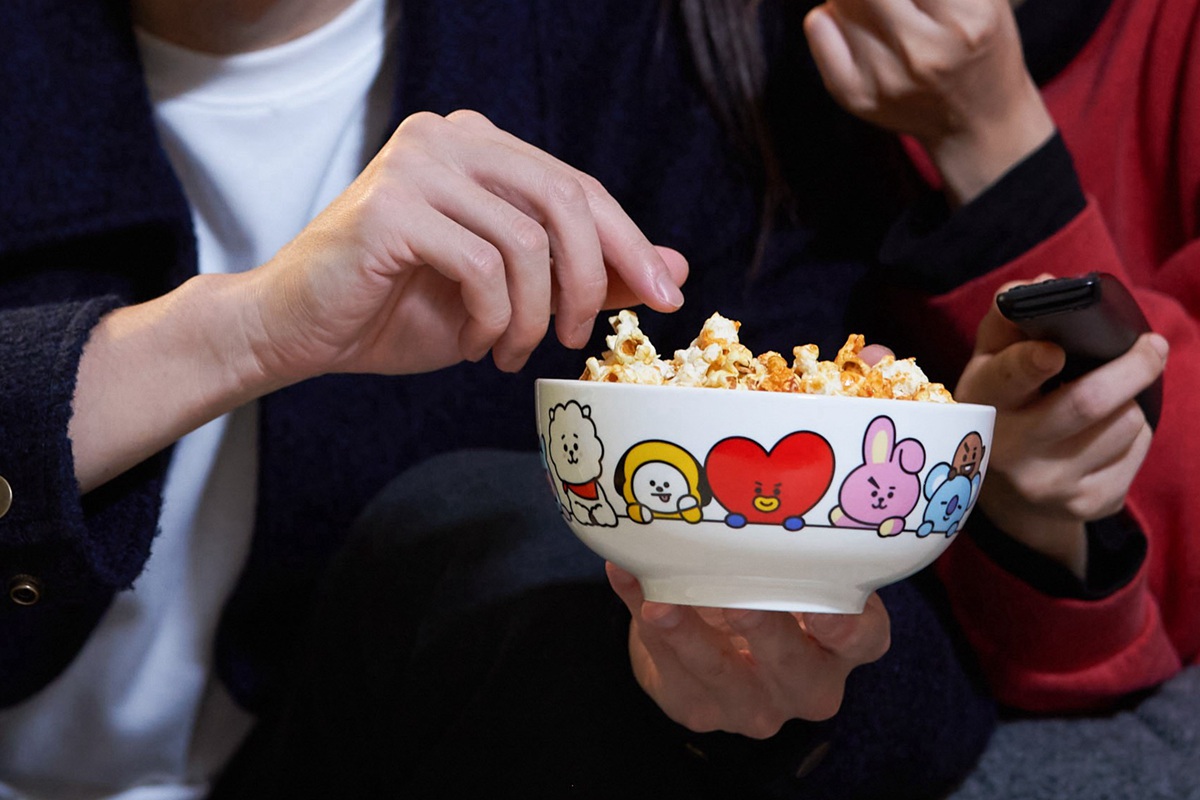 BT21粉請注意！麥當勞4/12限量開賣「BT21陶瓷餐具三件組」，透過餐食一起遨遊星際