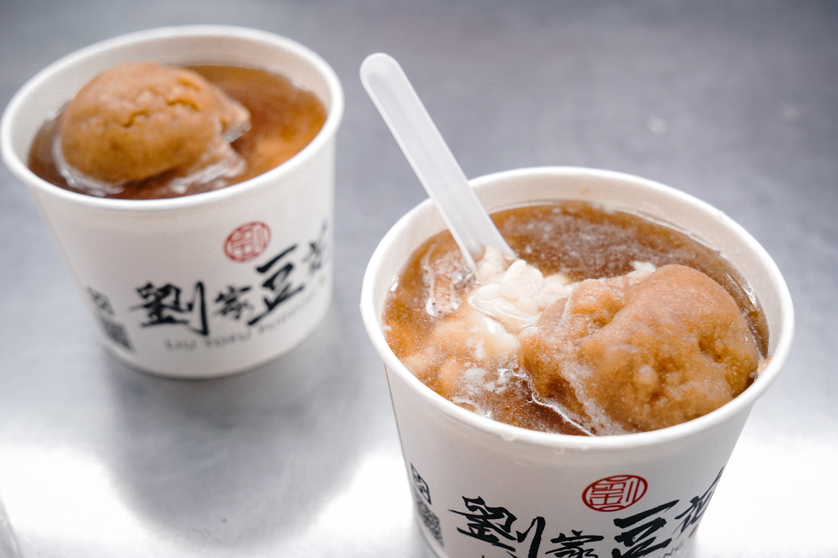 走進新莊四維市場探索當地美味！原滷味、劉家豆花、北港生炒鴨肉羹……下新莊的美食聚集地