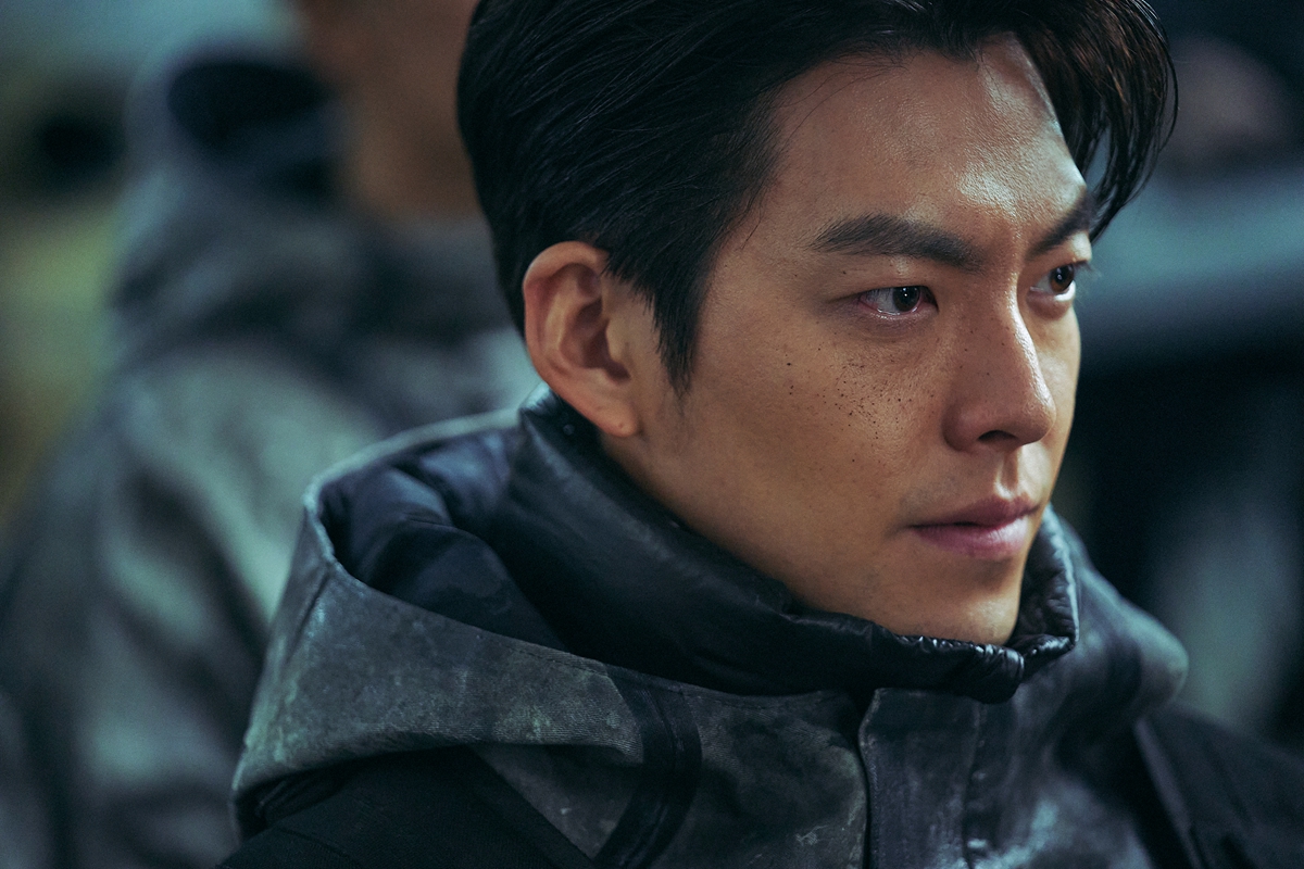金宇彬、宋承憲新韓劇《末日騎士》上映Netflix！角色介紹、劇情分析與拍攝幕後花絮公開