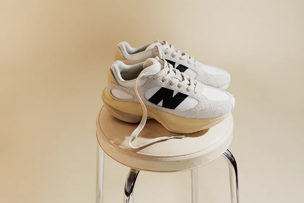2023出國旅行必備的5款舒適球鞋推薦：New Balance、PUMA、Onitsuka Tiger、HOKA、Converse