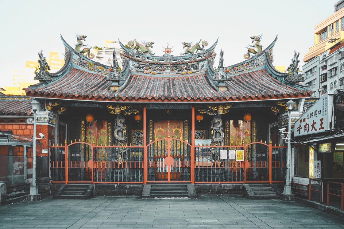 【走讀台北】走一本萬華散策：到康定路來場風華萬千的史蹟巡禮