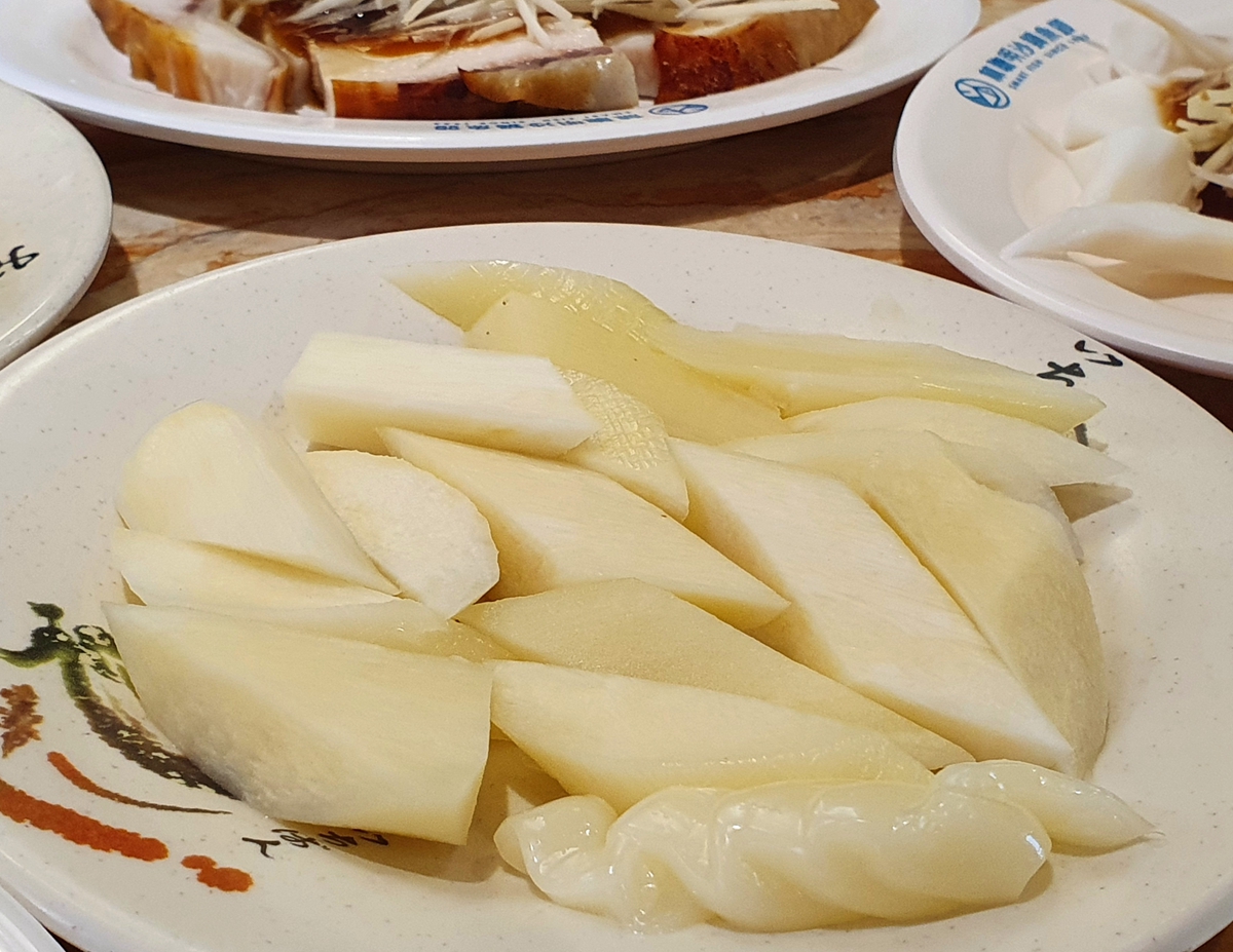 揭開嘉義「白醋」的身世之謎！不只有涼麵，「白醋」和這些嘉義美食也很合拍！