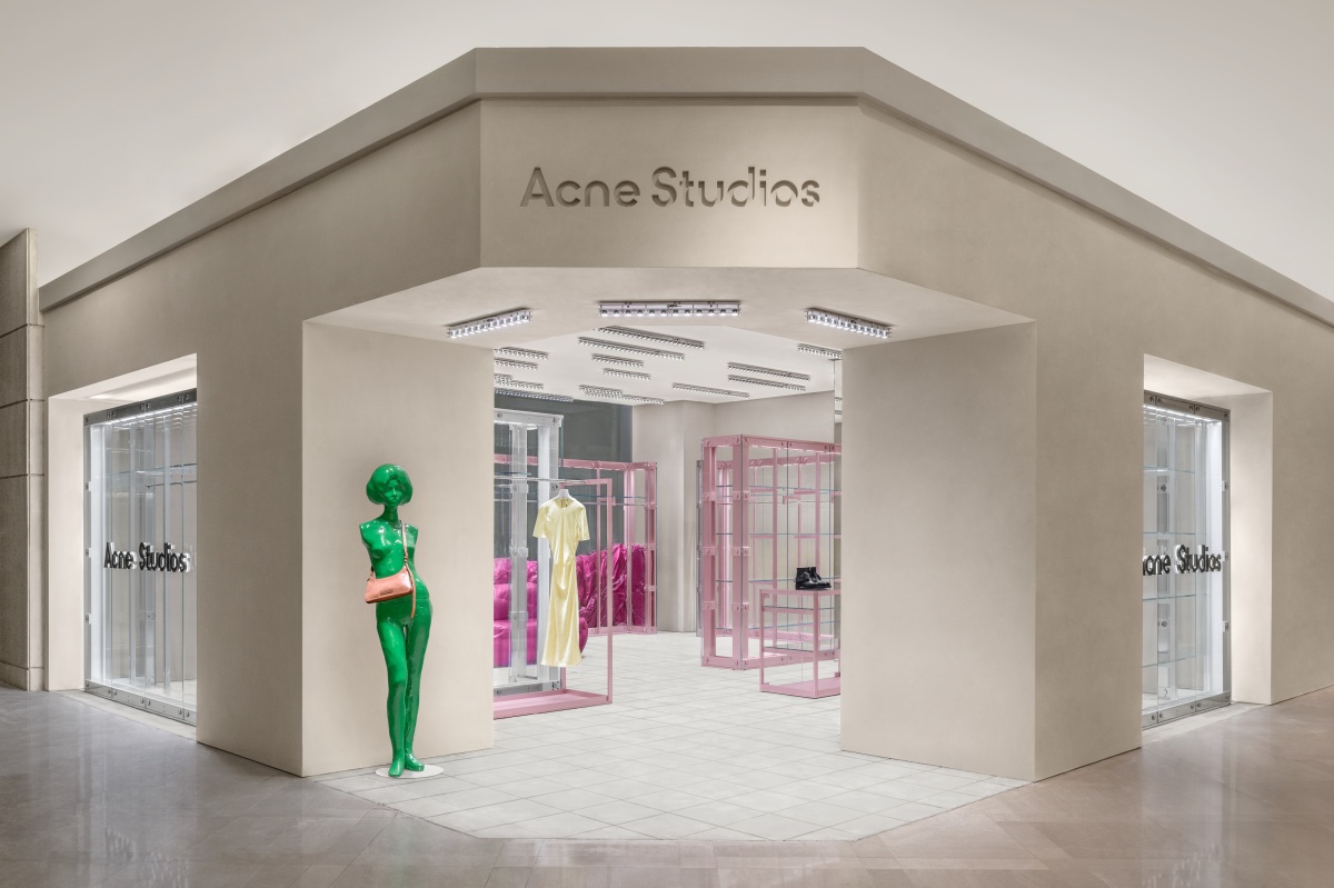 Acne Studios正式登台！4大亮點帶你搶先逛這個Jennie、Lisa都愛穿的瑞典時尚品牌