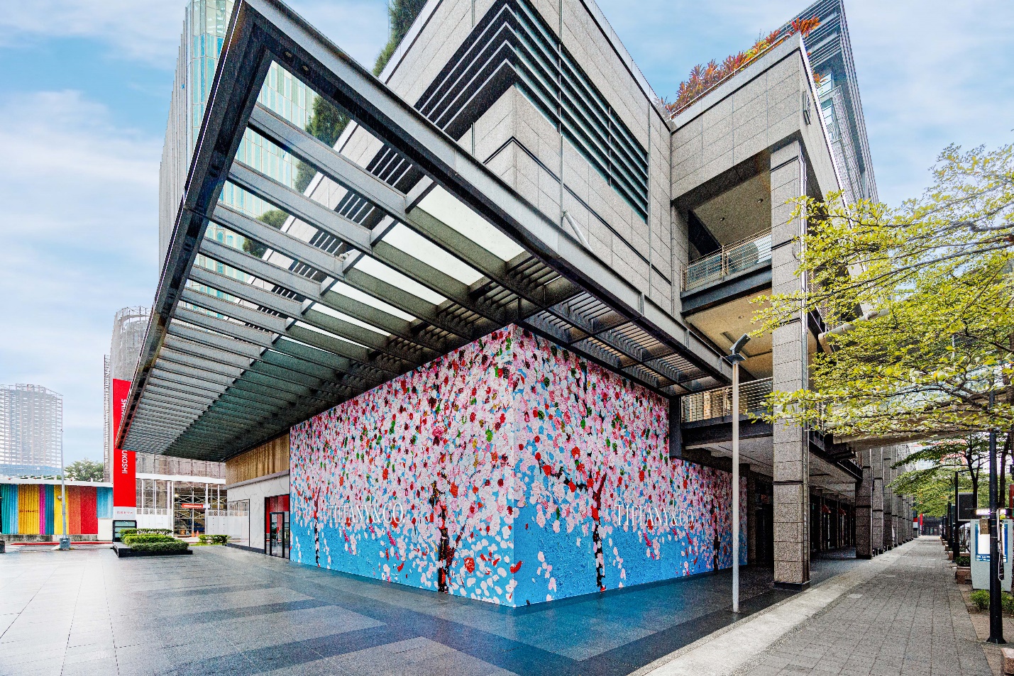 Tiffany旗下Blue Box Café台北店即將開幕！新光三越A9外牆宣傳新裝曝光