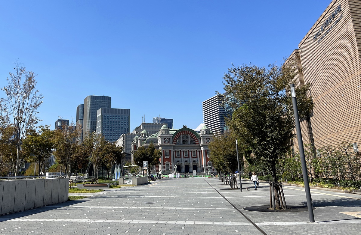 屬於大阪人的浪漫靜美！知性藝術又古典氣派的中之島公園晨間散策路線與河畔咖啡廳推薦
