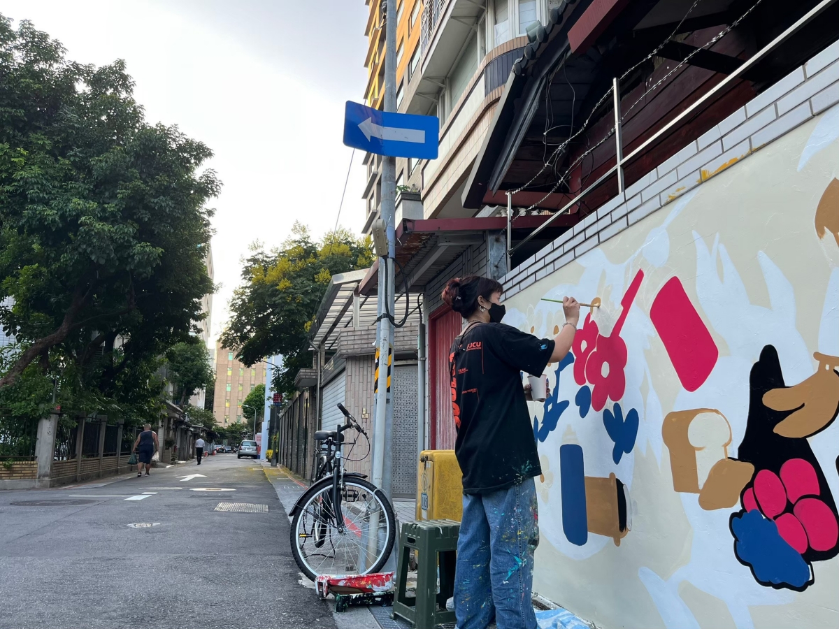  在台北街頭找壁畫！《新藝祭・幸町》邀請18組藝術家，沿著忠孝新生捷運站到處玩塗鴉