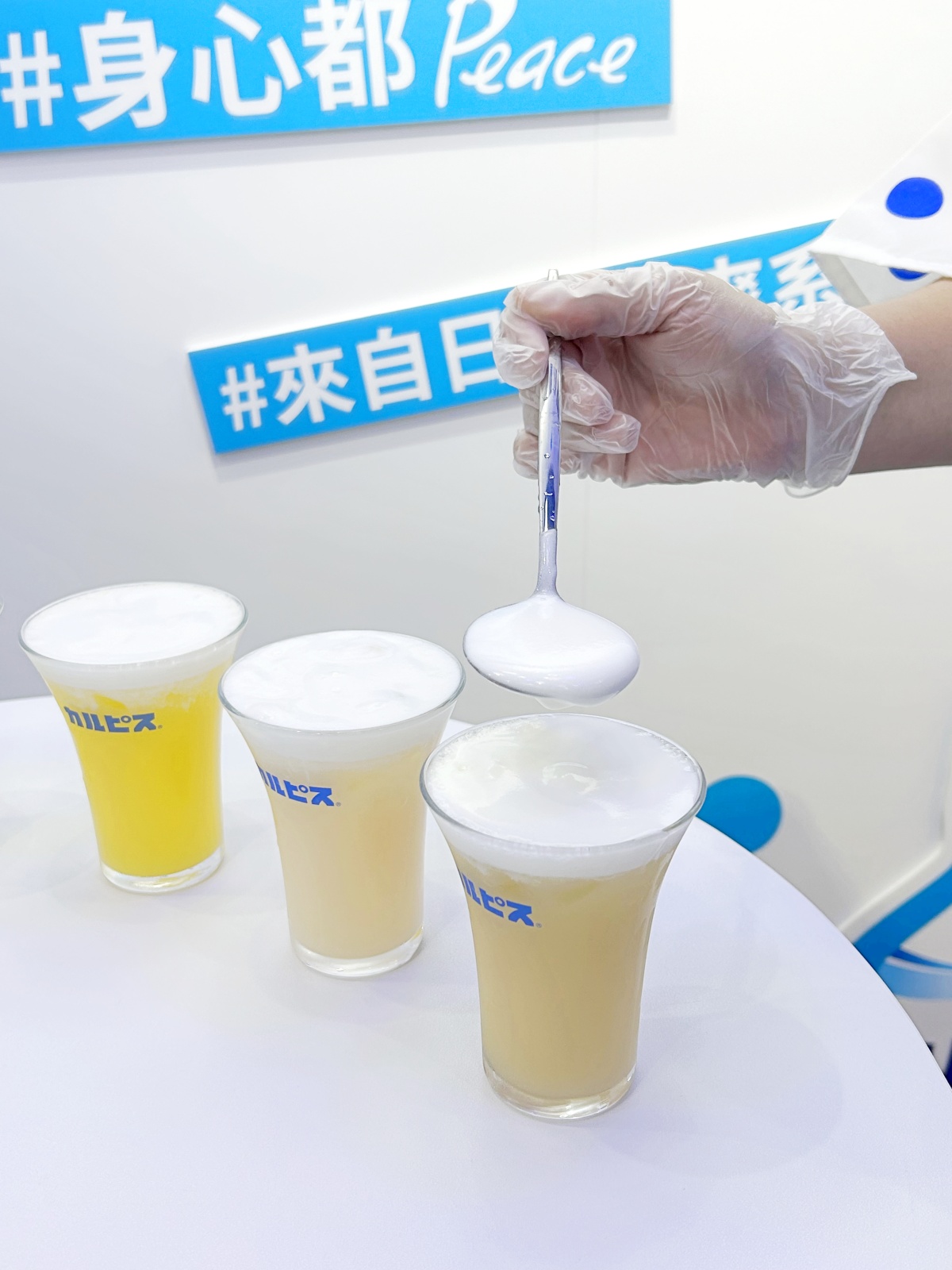 可爾必思也開飲料店了？首間期間限定快閃店台北補習街登場，獨家特調飲品同步上市