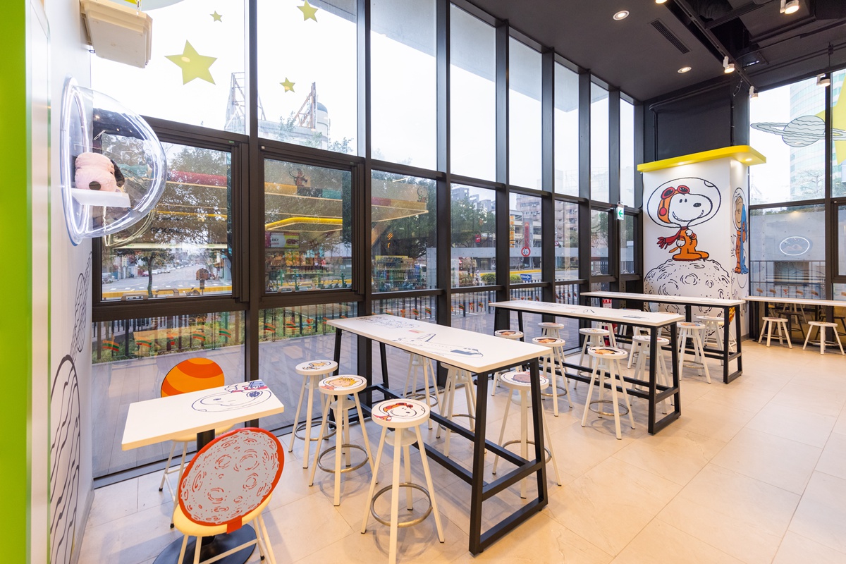 快告訴身邊的史努比朋朋們！ 7-11 × SNOOPY史努比主題店，以太空為主題進駐新竹工研院