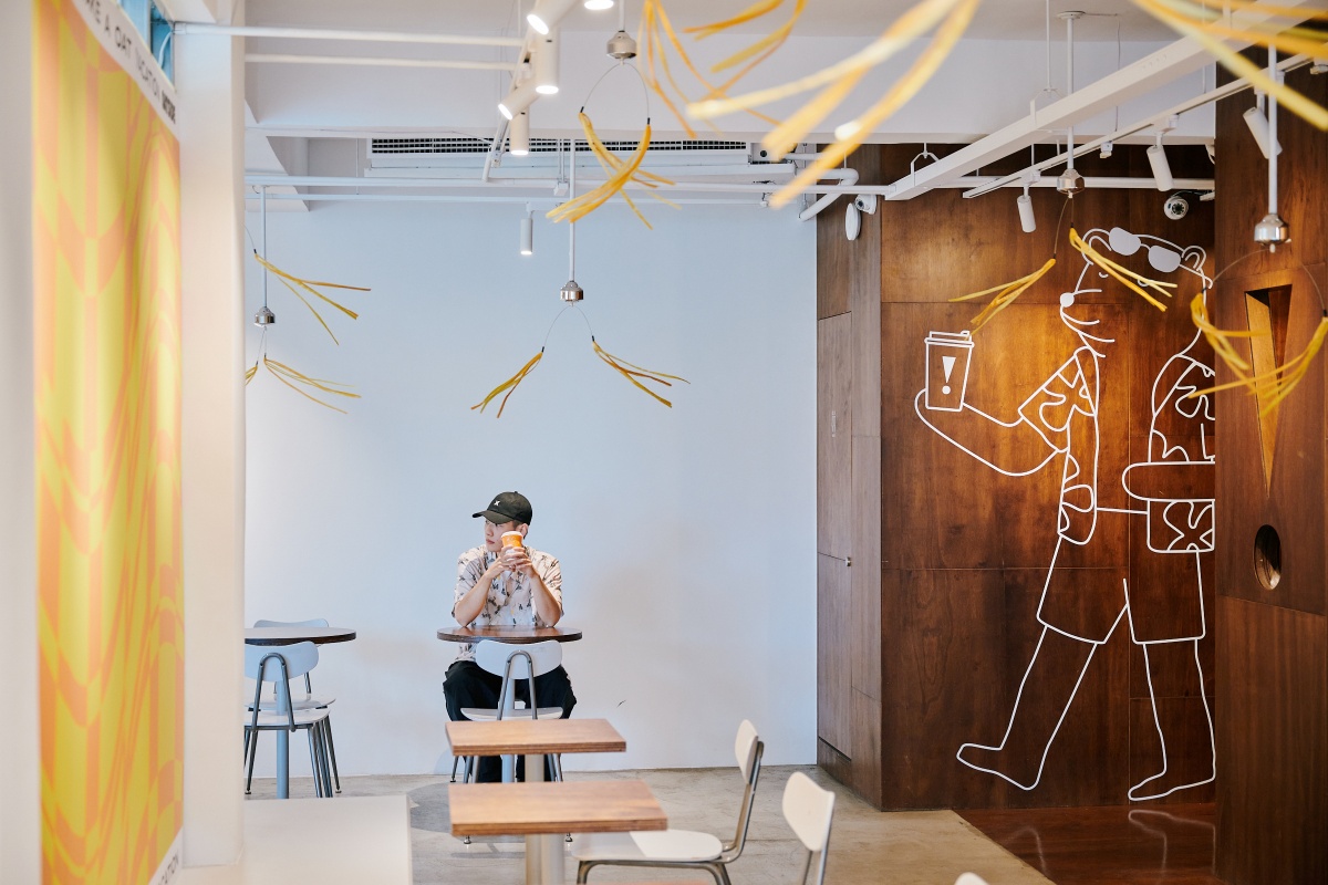 CAFE!N把台中公益店變得好夏天！攜運動品牌Hurley打造「衝浪風」限定店裝，四款夏日輕食飲品同步上市