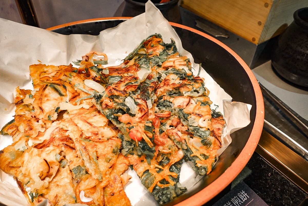 傳統個人韓式豆腐鍋變成吃到飽料理：專訪西門町「江陵阿嬤」如何集結韓式家鄉味打造人人能享的平價美味