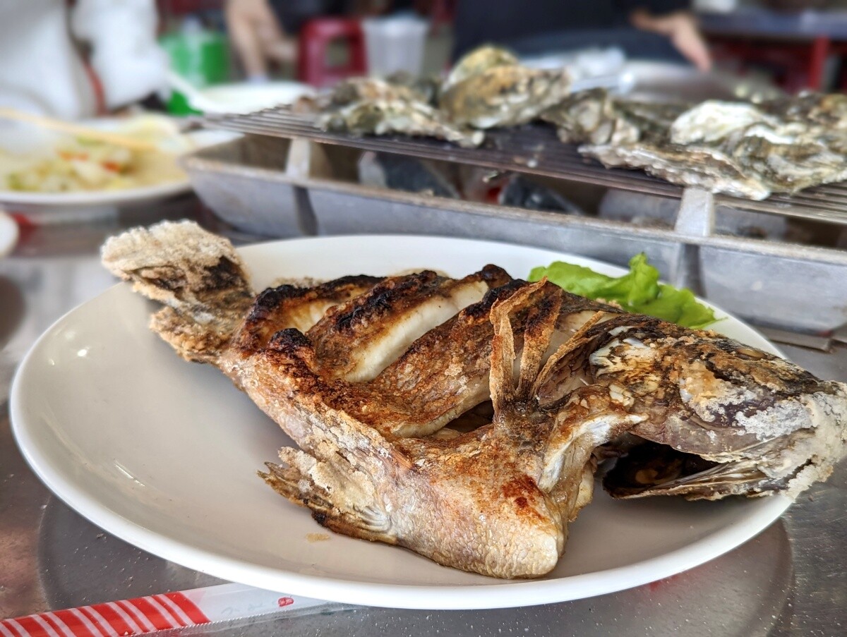 有夠鮮烤蚵吃到飽：東石無距離新鮮直送