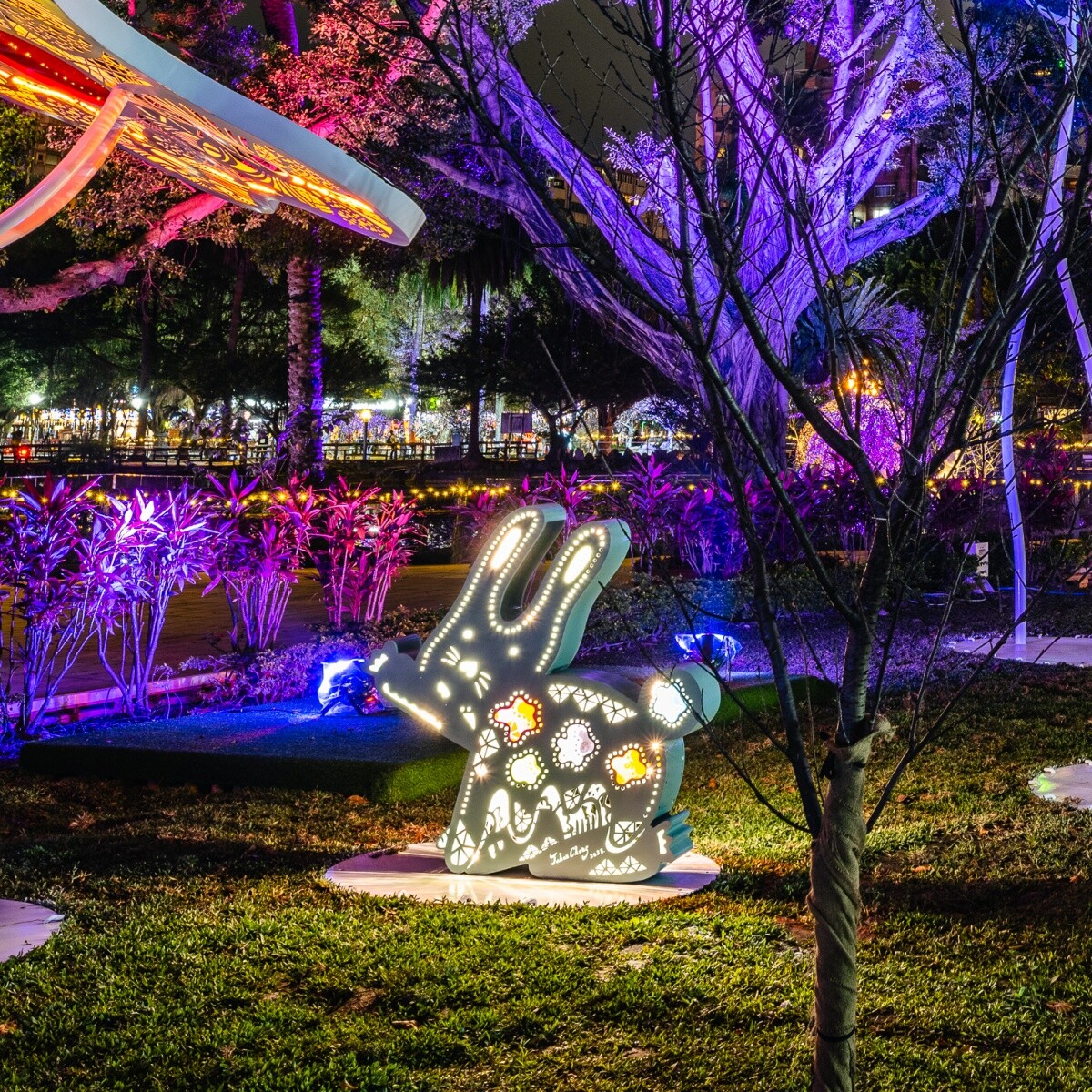 台灣燈會國父紀念館打卡推薦：向陽魔幻