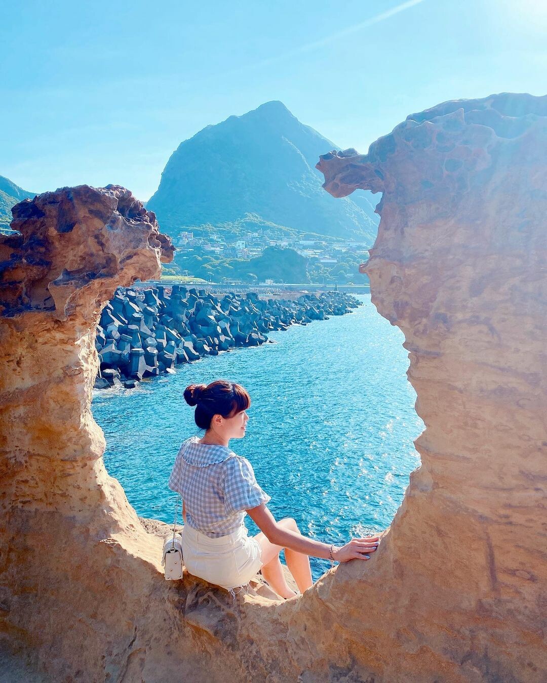 大野狼與小綿羊岩：水湳洞秘境